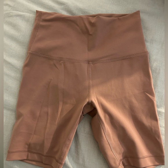Lululemon Wunder Under Train Bike Shorts 6 - Picture 5 of 6